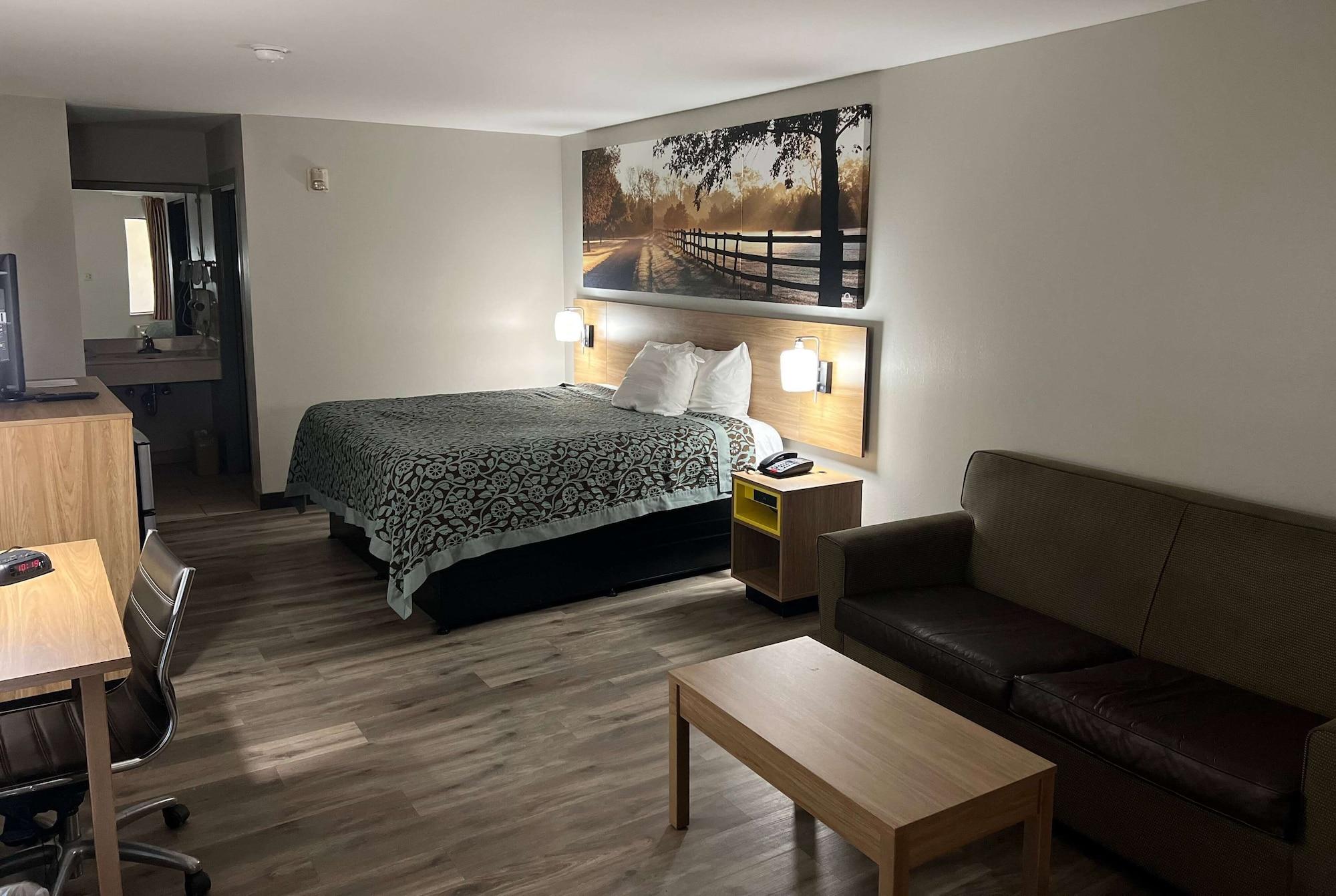 Days Inn & Suites By Wyndham Opelousas Exterior photo